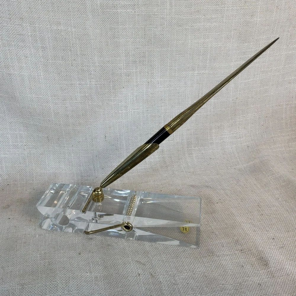VTG Clear LUCITE PAPER CLIP PAPERWEIGHT Pen Holder And Pen Needs‎ Ink
